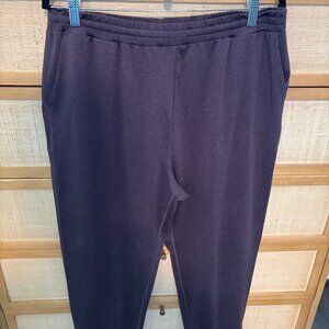 XL Vuori Boyfriend Sweatpant Jogger - Color Raisin
